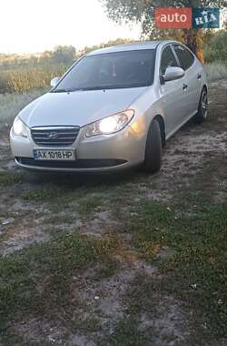 Седан Hyundai Elantra 2008 в 