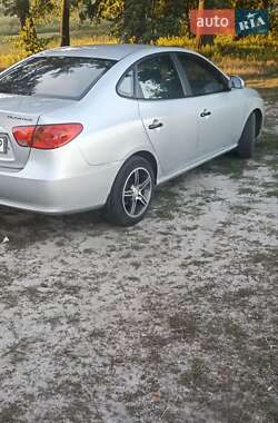 Седан Hyundai Elantra 2008 в 