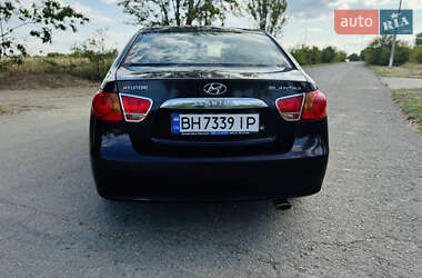 Седан Hyundai Elantra 2008 в Одессе