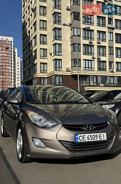 Седан Hyundai Elantra 2013 в Киеве