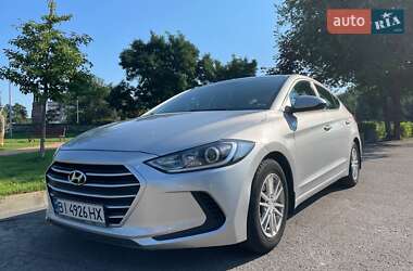 Седан Hyundai Elantra 2017 в Кременчуге