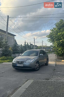 Седан Hyundai Elantra 2010 в 