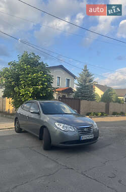 Седан Hyundai Elantra 2010 в 