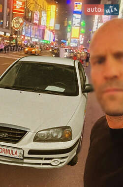 Седан Hyundai Elantra 2005 в Киеве
