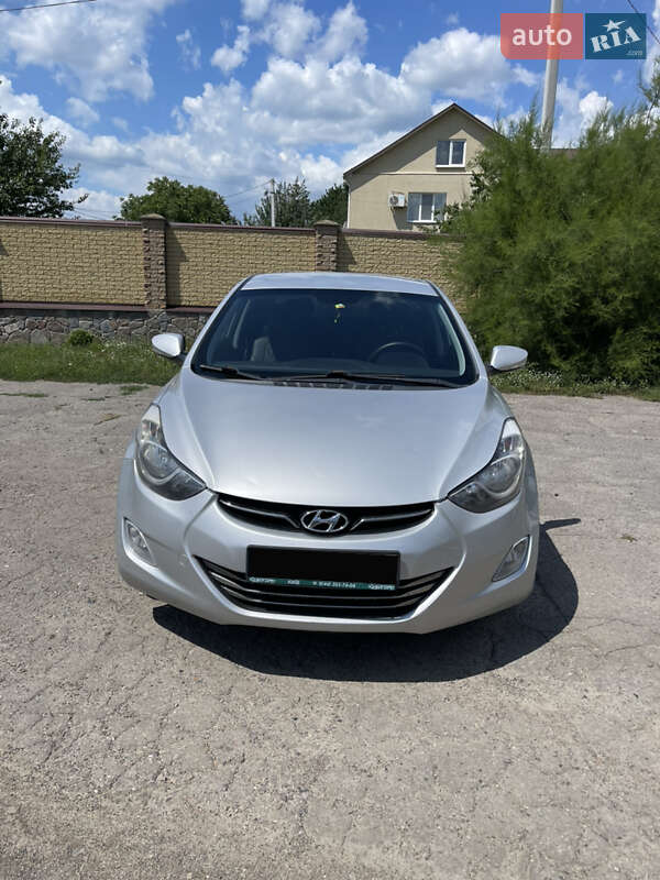 Седан Hyundai Elantra 2013 в Полтаві фото 2 Седан Hyundai Elantra 2013 в Полтаві