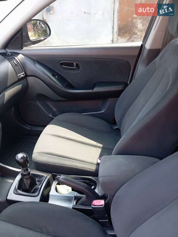 Седан Hyundai Elantra 2007 в Хмельницком