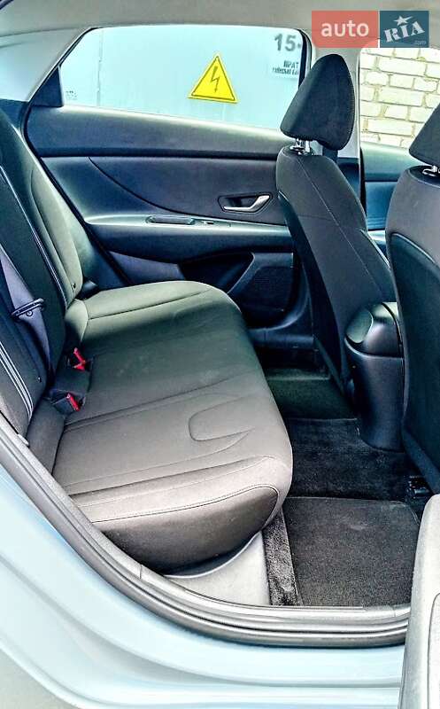Седан Hyundai Elantra 2021 в Киеве фото 10 Седан Hyundai Elantra 2021 в Киеве