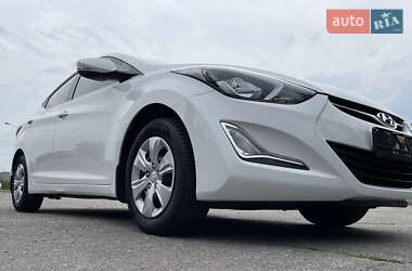 Седан Hyundai Elantra 2014 в Харкові
