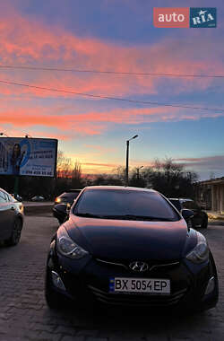 Седан Hyundai Elantra 2012 в Кам'янець-Подільському