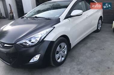 Седан Hyundai Elantra 2011 в Києві