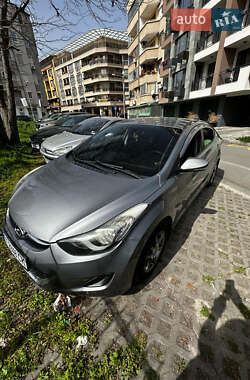 Седан Hyundai Elantra 2012 в Одесі