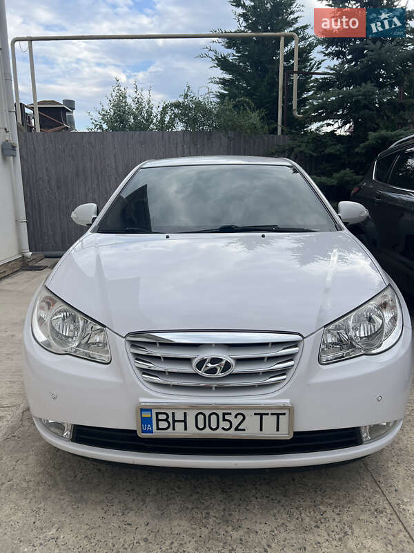 Hyundai Elantra 2010
