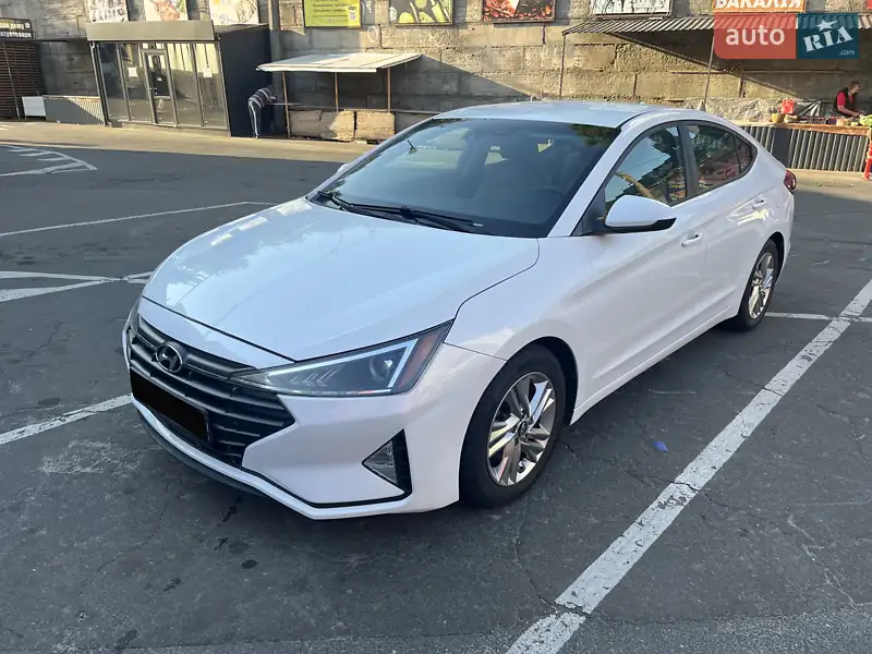 Hyundai Elantra 2018 VIN 5NPD84LF8KH409290 фото оголошення 4 з 61