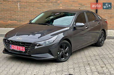 Седан Hyundai Elantra 2021 в Вінниці
