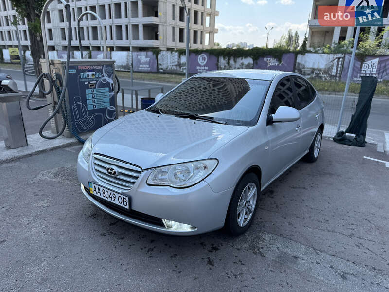 Hyundai Elantra 2008
