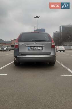 Универсал Hyundai Elantra 2011 в Киеве