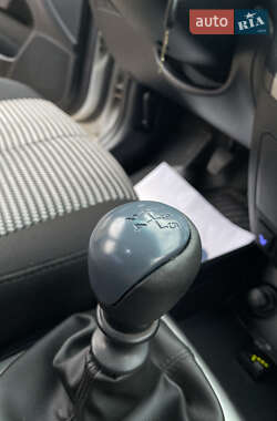 Седан Hyundai Elantra 2011 в 