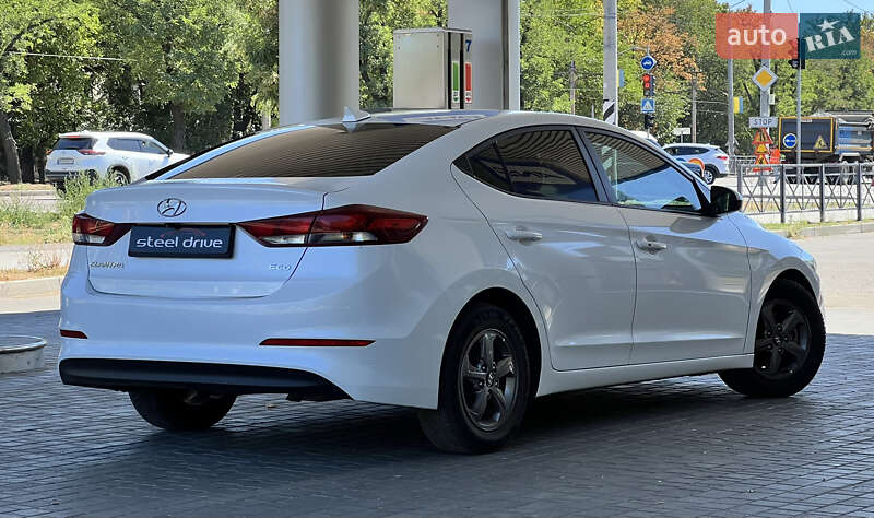 Седан Hyundai Elantra 2016 в Николаеве фото 4 Седан Hyundai Elantra 2016 в Николаеве