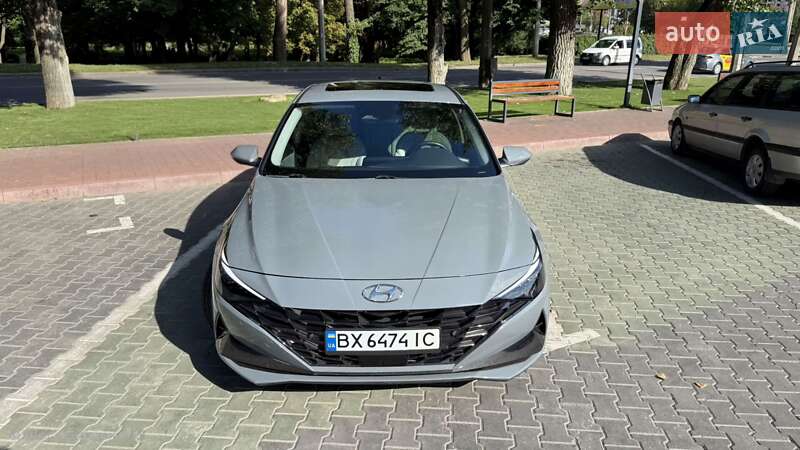Седан Hyundai Elantra 2021 в Хмельницькому