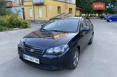 Седан Hyundai Elantra 2008 в Ровно