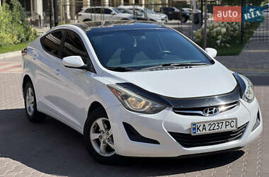 Седан Hyundai Elantra 2014 в Києві