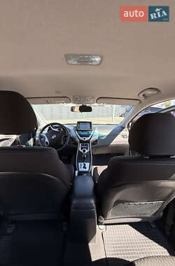 Седан Hyundai Elantra 2012 в 