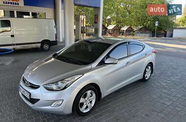 Седан Hyundai Elantra 2012 в Николаеве