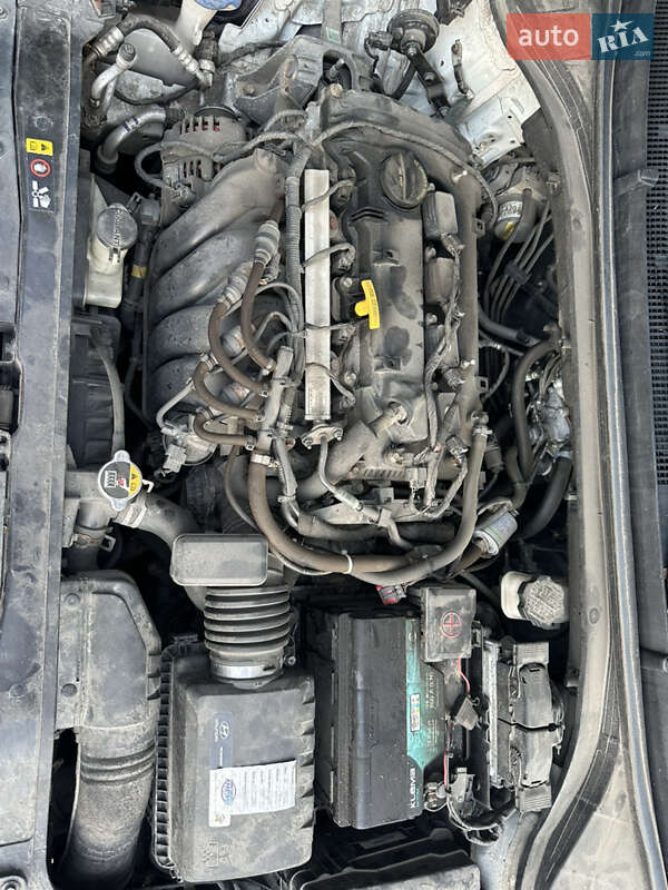 Седан Hyundai Elantra 2017 в Києві