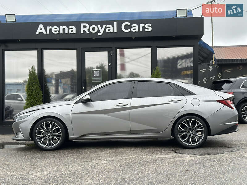 Седан Hyundai Elantra 2021 в Харкові