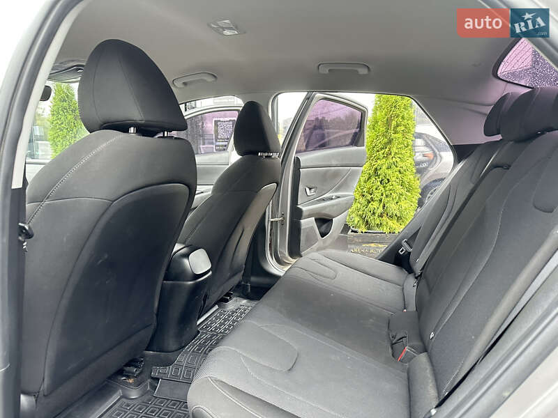 Седан Hyundai Elantra 2021 в Харкові