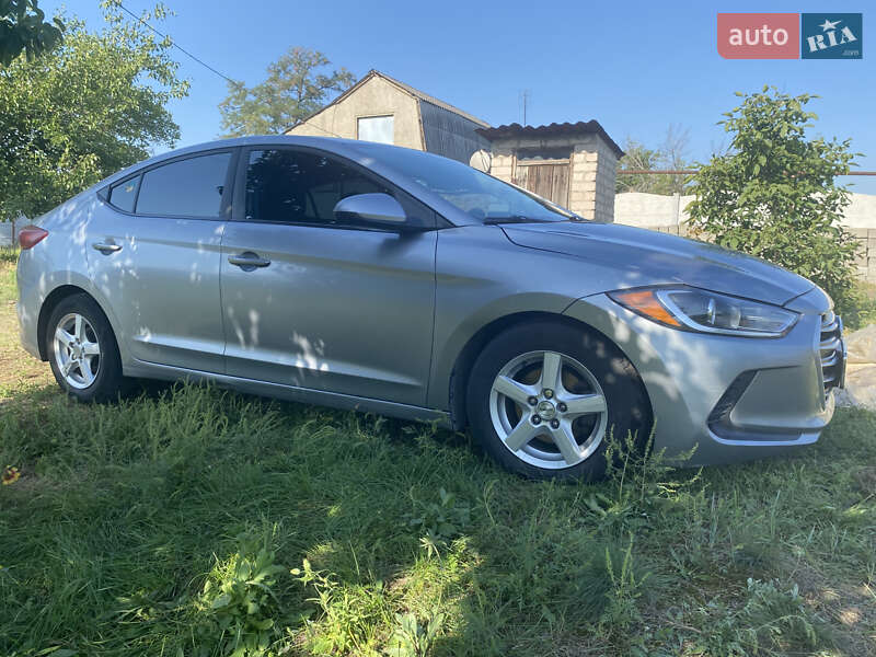 Седан Hyundai Elantra 2017 в Каменском фото 8 Седан Hyundai Elantra 2017 в Каменском