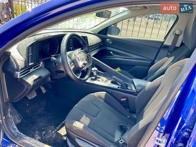 Седан Hyundai Elantra 2020 в Киеве