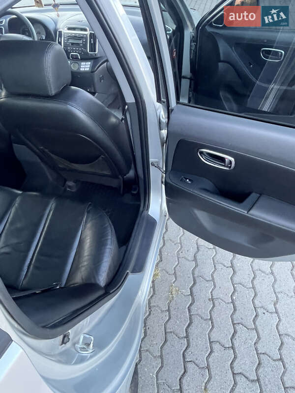 Седан Hyundai Elantra 2008 в Могилев-Подольске