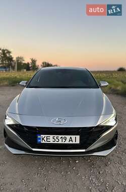 Седан Hyundai Elantra 2020 в Кривом Роге