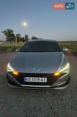Седан Hyundai Elantra 2020 в Кривом Роге