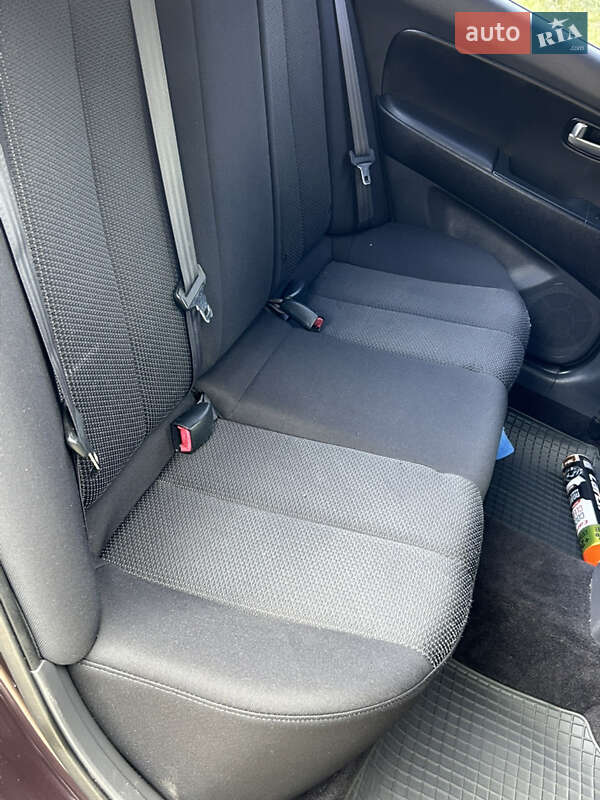 Седан Hyundai Elantra 2008 в Прилуках