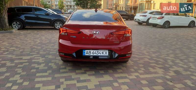 Седан Hyundai Elantra 2020 в Виннице