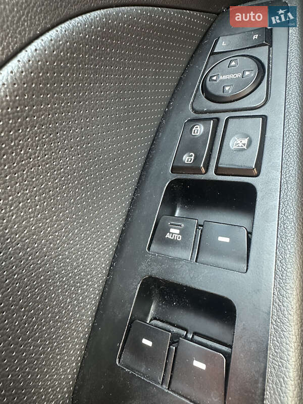 Седан Hyundai Elantra 2016 в Киеве фото 11 Седан Hyundai Elantra 2016 в Киеве