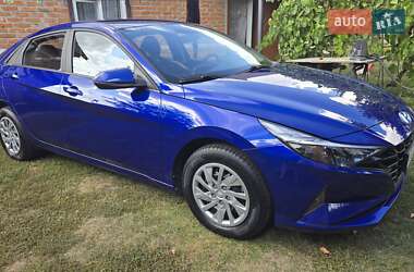 Седан Hyundai Elantra 2021 в Миргороді