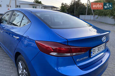 Седан Hyundai Elantra 2016 в 