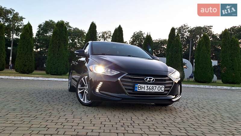 Седан Hyundai Elantra 2016 в Одессе