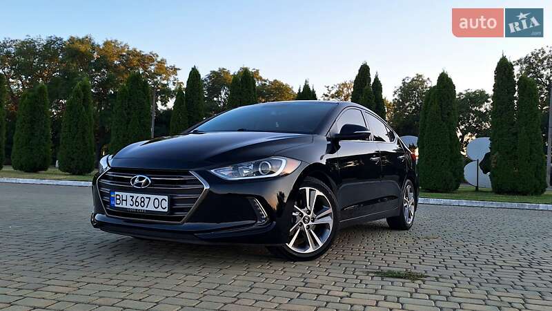 Седан Hyundai Elantra 2016 в Одессе