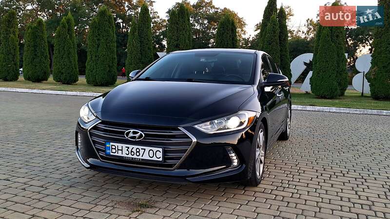 Седан Hyundai Elantra 2016 в Одессе