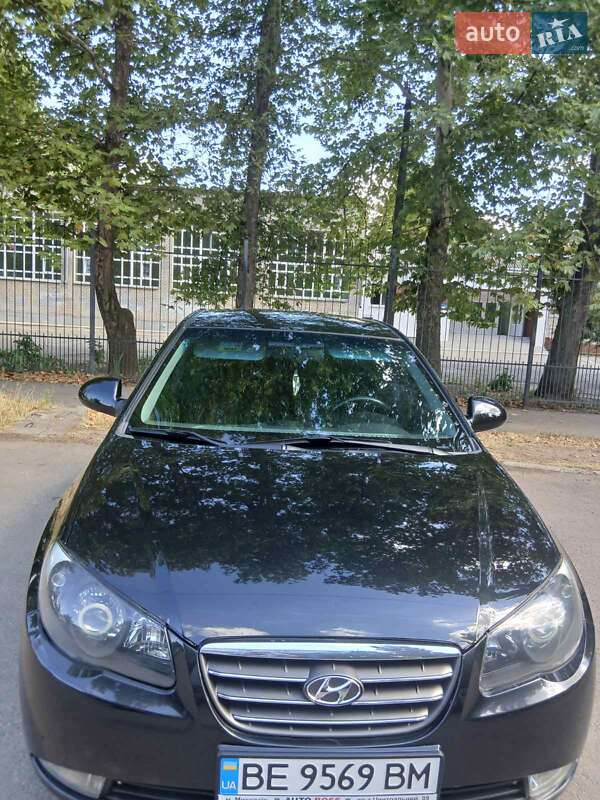 Седан Hyundai Elantra 2008 в Николаеве