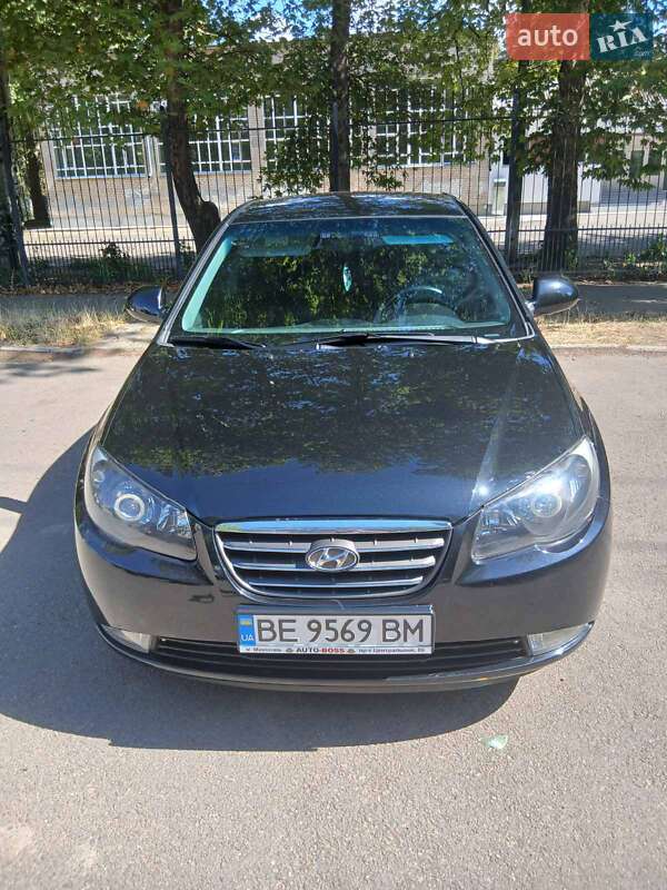 Седан Hyundai Elantra 2008 в Николаеве