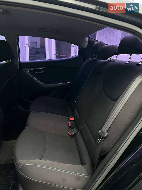 Седан Hyundai Elantra 2013 в Знаменке фото 12 Седан Hyundai Elantra 2013 в Знаменке