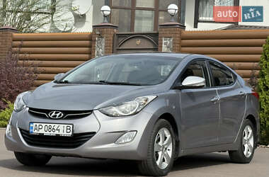 Седан Hyundai Elantra 2013 в 