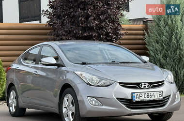 Седан Hyundai Elantra 2013 в 