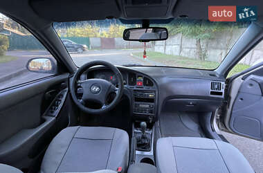 Седан Hyundai Elantra 2006 в 