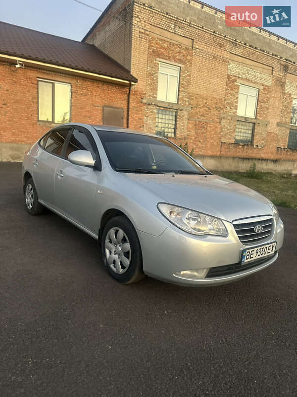Hyundai Elantra 2008